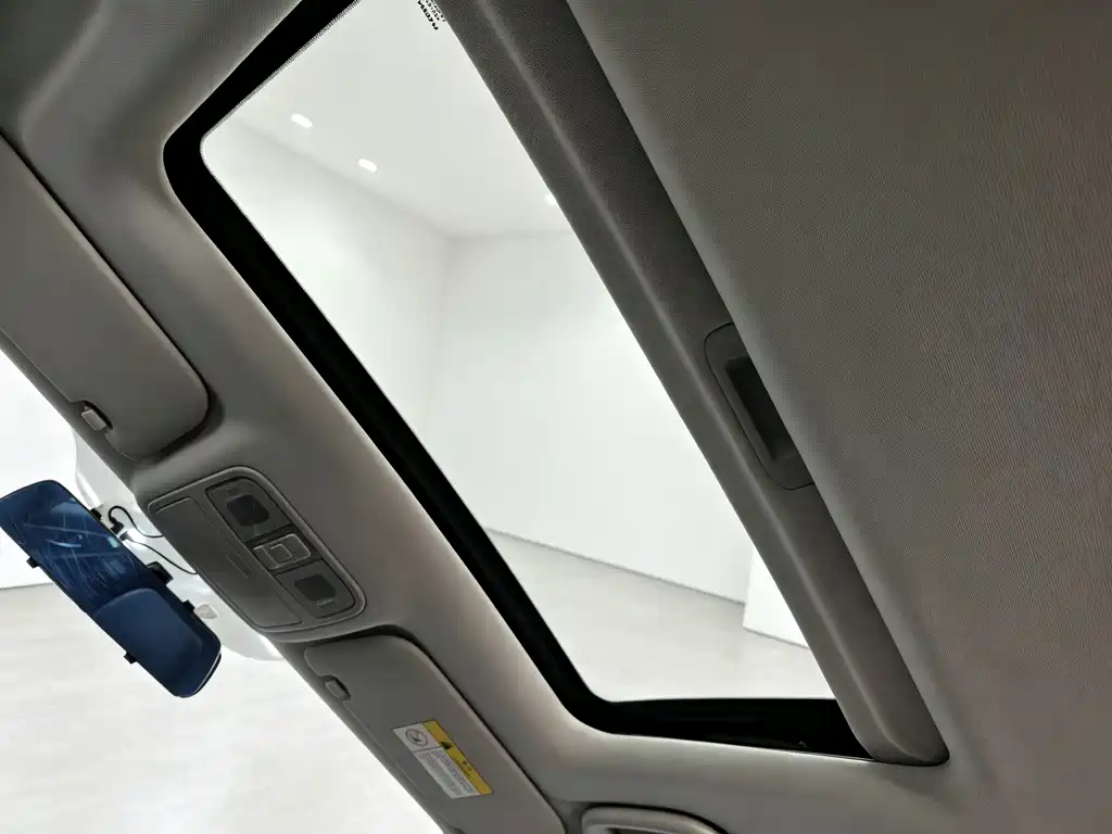 Changan Eado — миниатюра 10