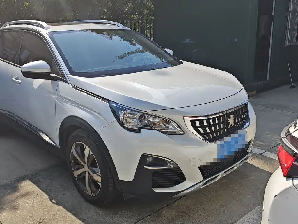 Peugeot 4008 — миниатюра 3