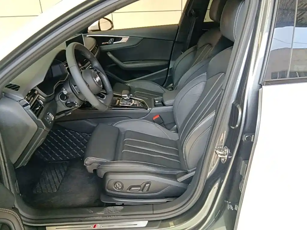 Audi A4L — миниатюра 15