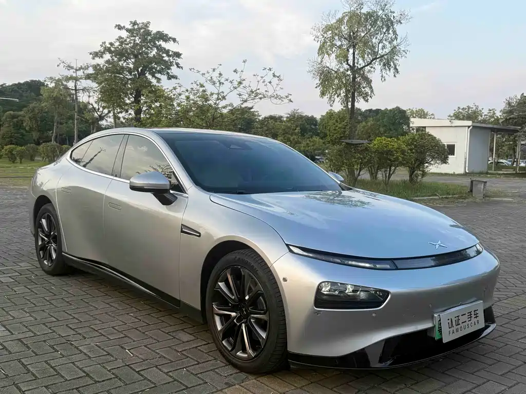 XPeng P7 — миниатюра 3