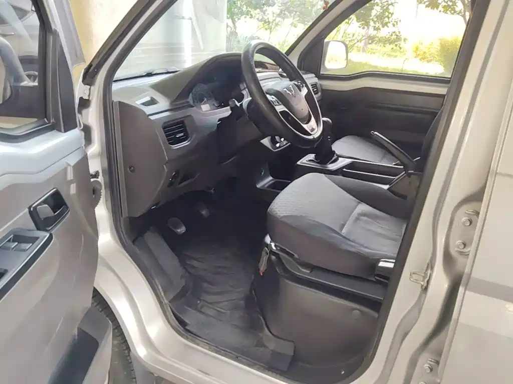 Wuling Rongguang New Truck — миниатюра 16
