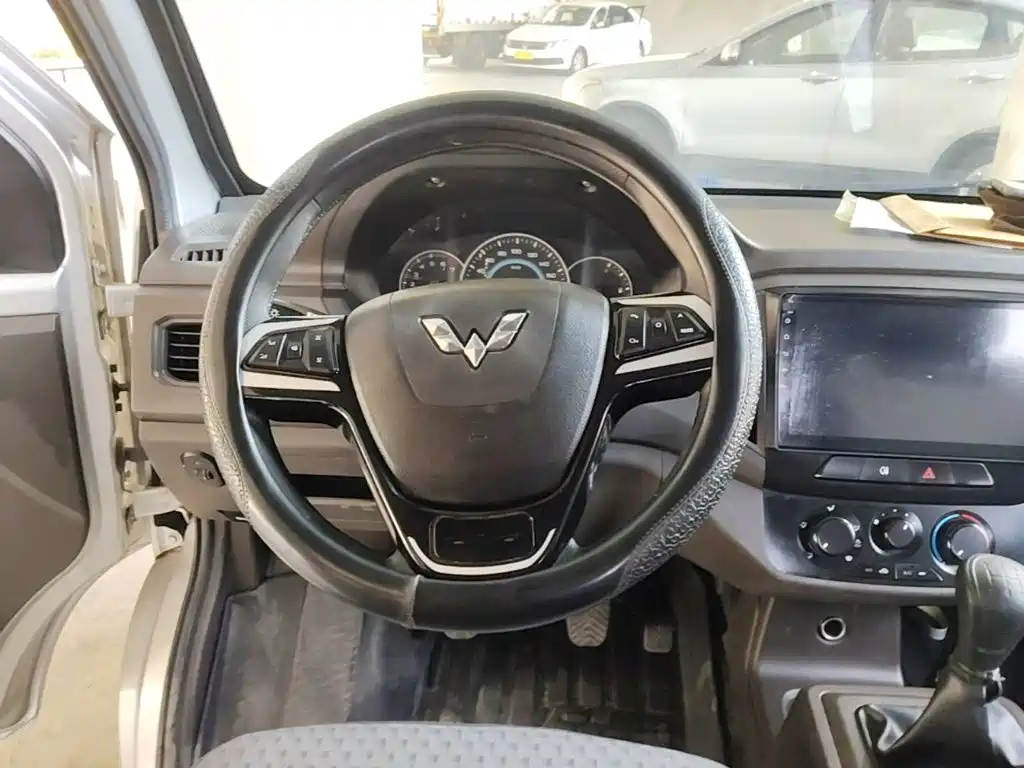 Wuling Rongguang New Truck — миниатюра 11