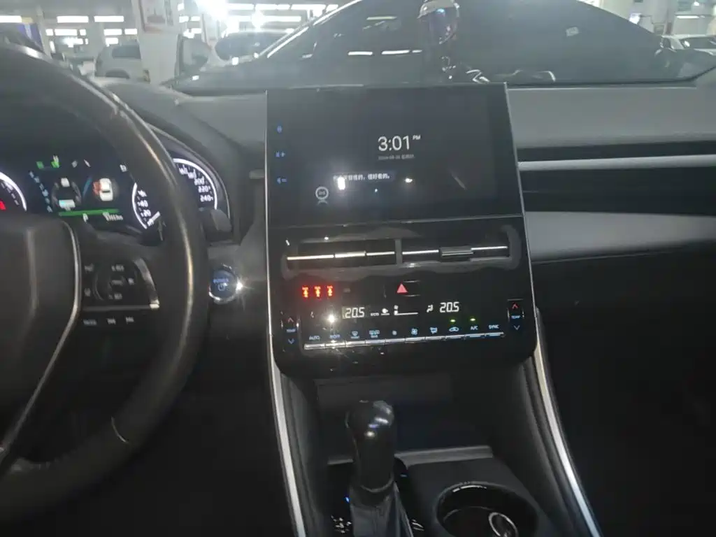 Toyota Avalon — миниатюра 13