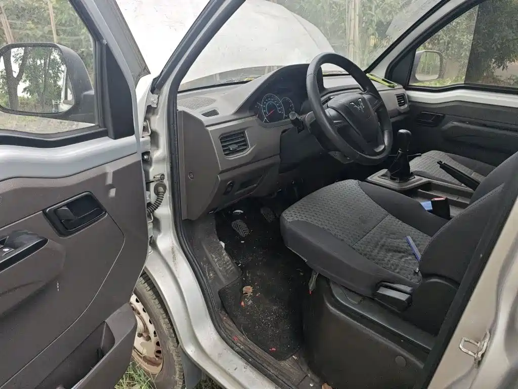 Wuling Rongguang New Truck — миниатюра 12