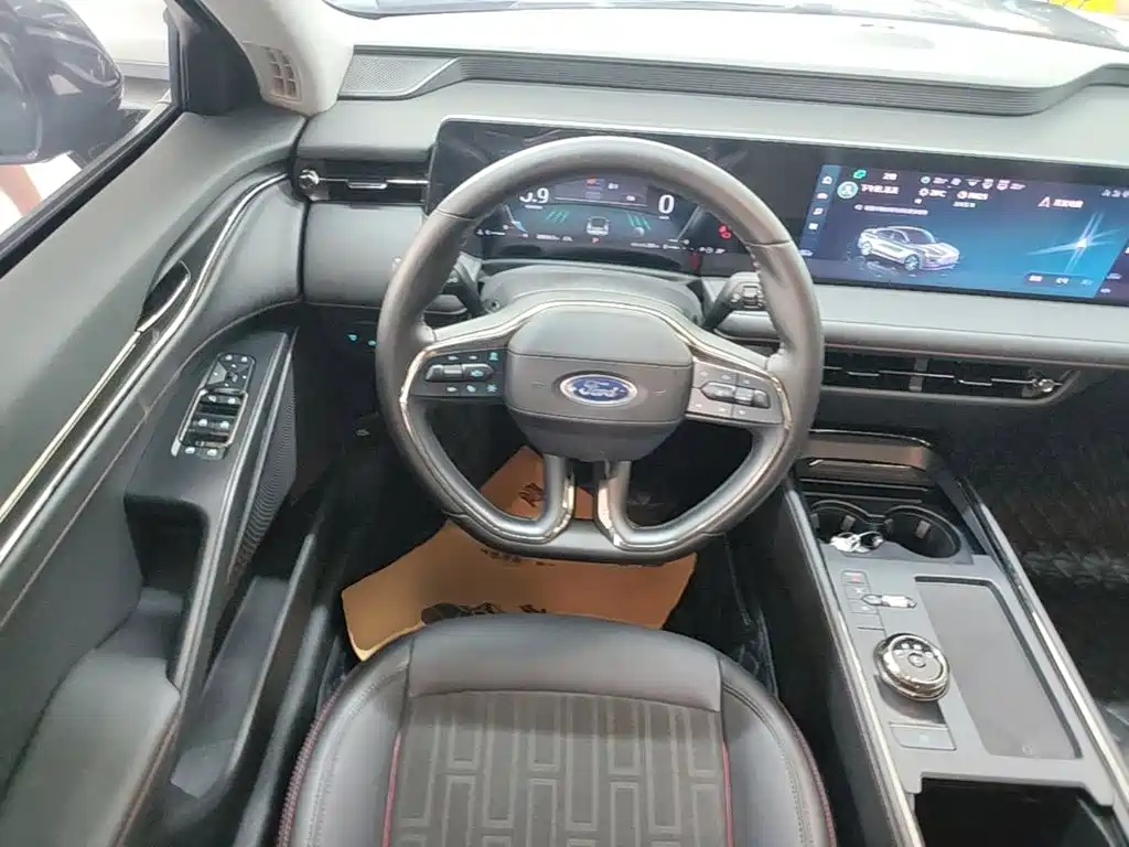 Ford Mondeo — миниатюра 11