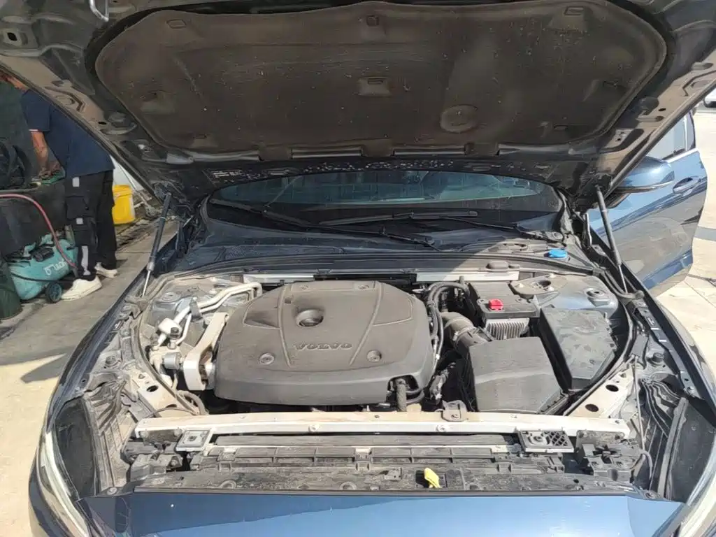 Volvo S60 — миниатюра 20