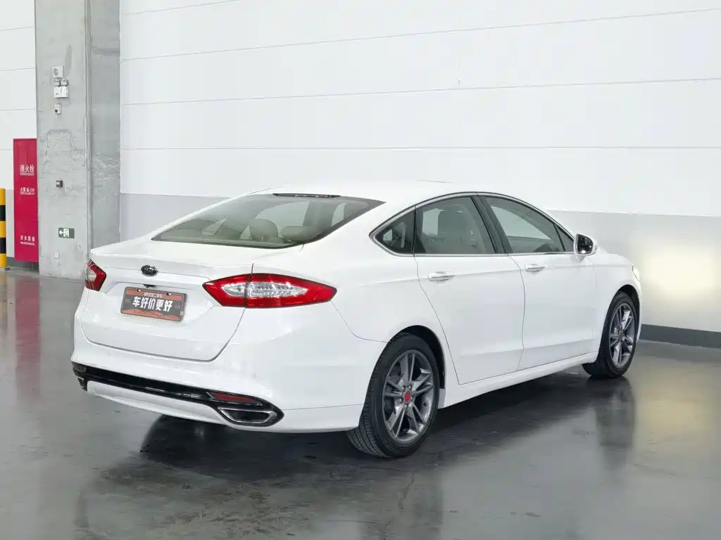 Ford Mondeo — миниатюра 2