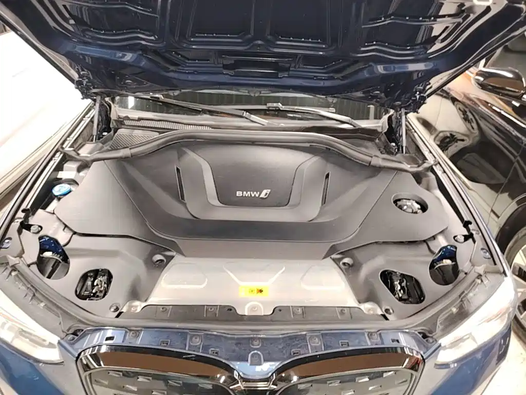 BMW iX3 — миниатюра 20