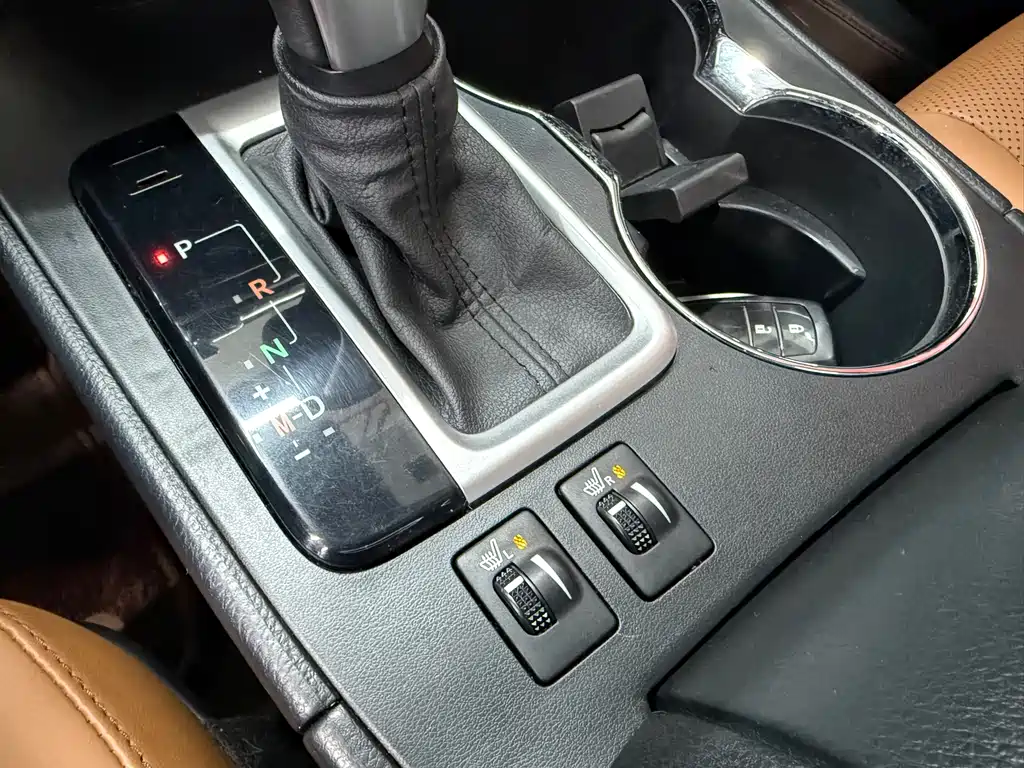 Toyota Highlander — миниатюра 6