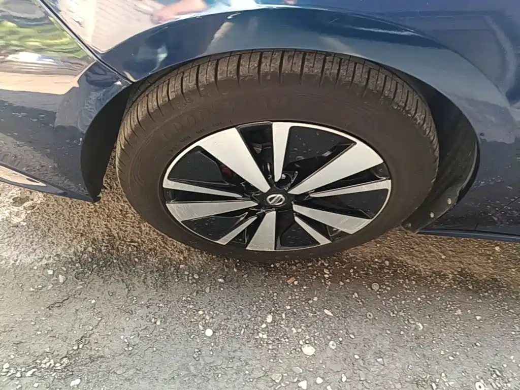 Nissan Teana — миниатюра 23