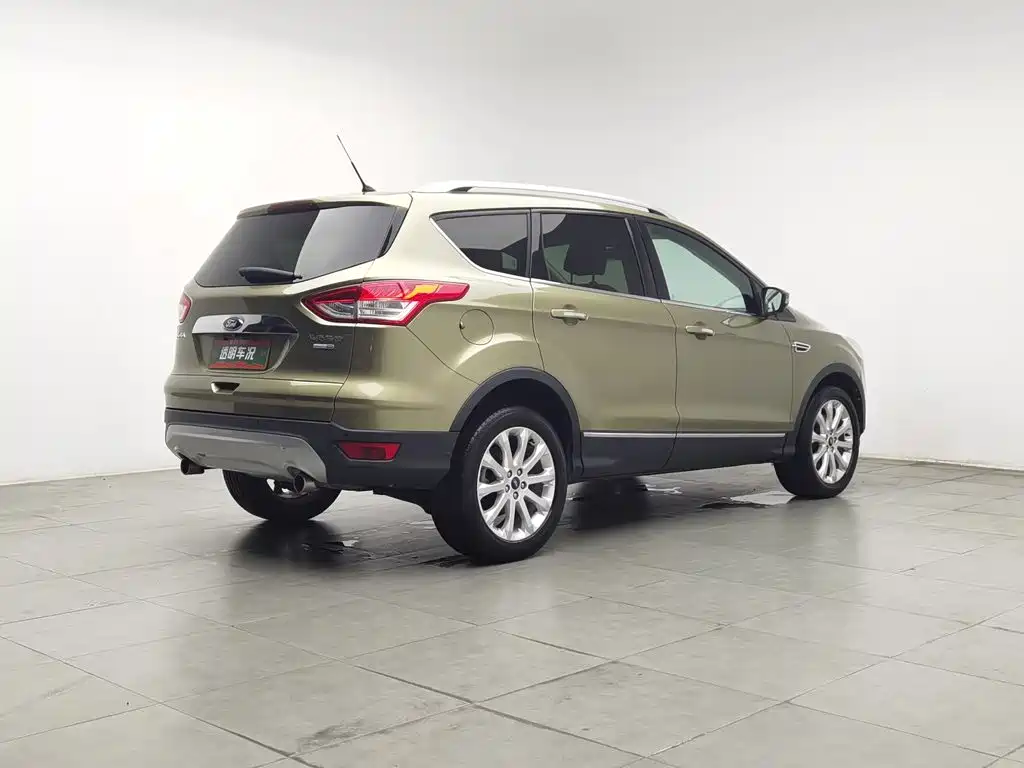 Ford Kuga — миниатюра 2