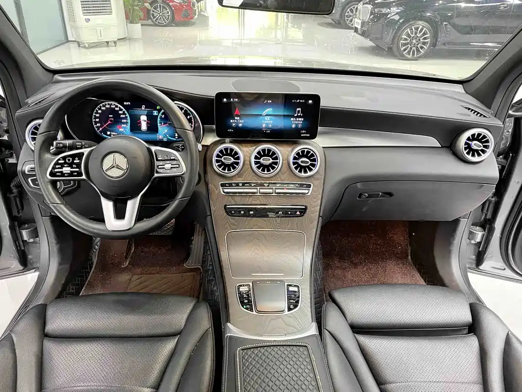 Mercedes-Benz GLC — миниатюра 4