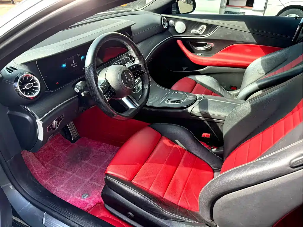 Mercedes-Benz E-Class (Import) — миниатюра 3