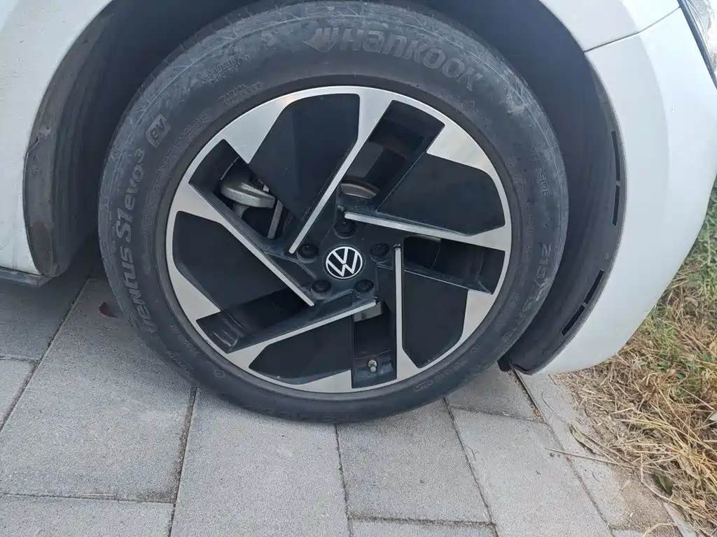 Volkswagen ID.3 — миниатюра 8