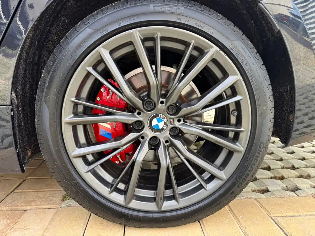 BMW 3 Series — миниатюра 24