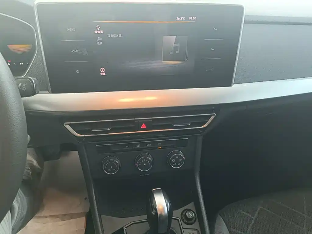 Volkswagen Lavida — миниатюра 13