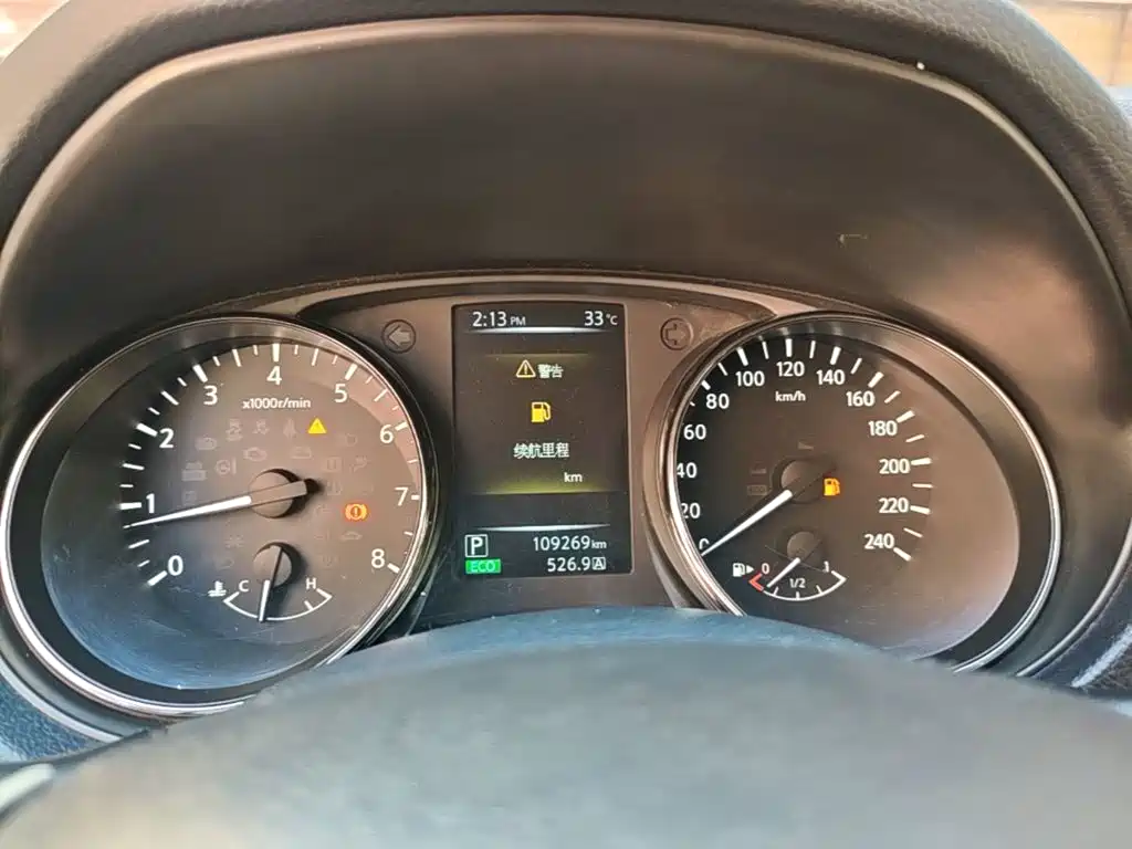 Nissan Qashqai — миниатюра 12