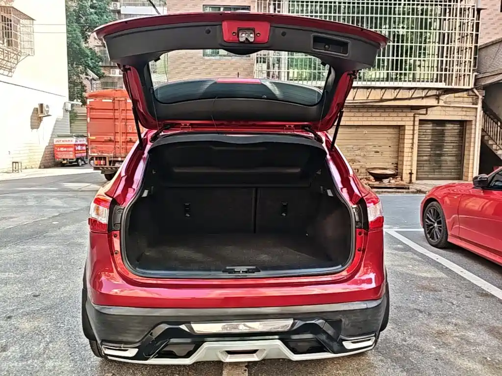 Nissan Qashqai — миниатюра 19