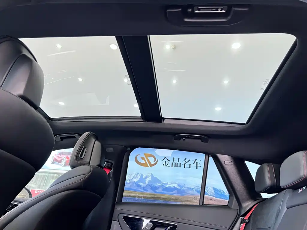Mercedes-Benz GLC AMG — миниатюра 12