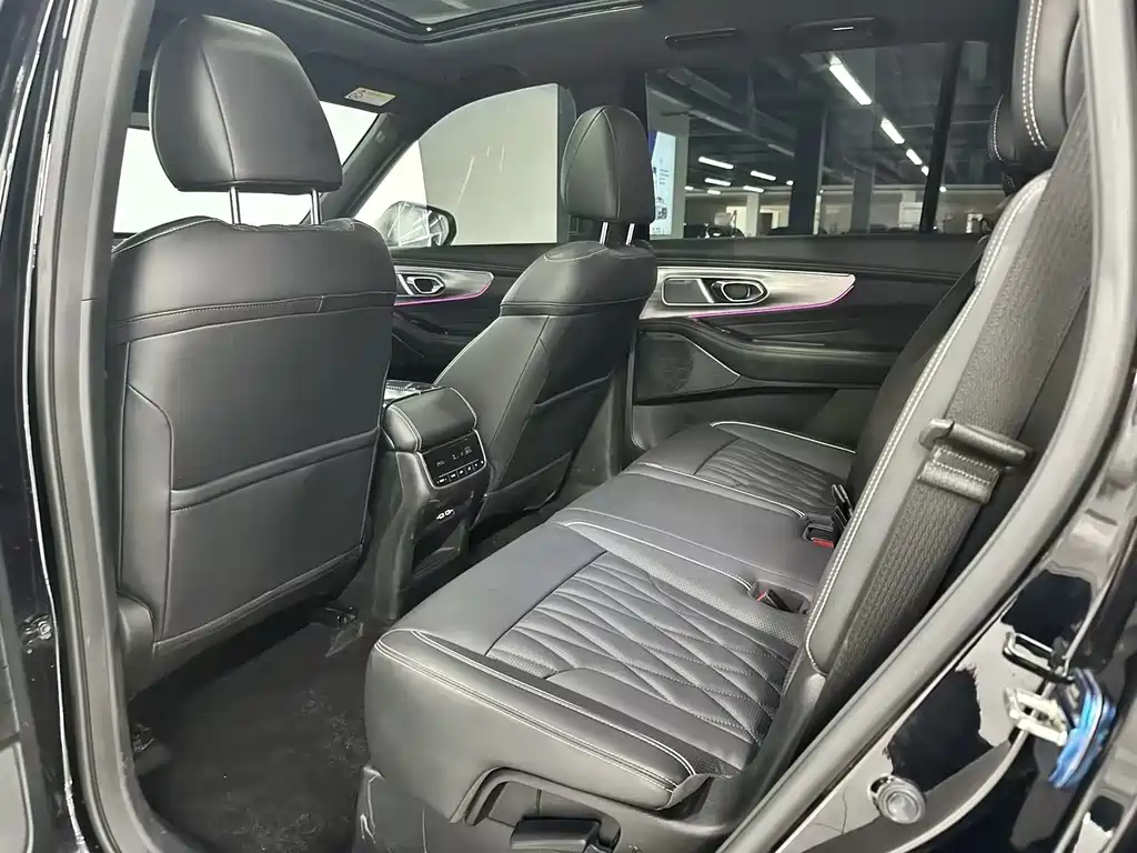 GAC Motor Trumpchi GS8 — миниатюра 15
