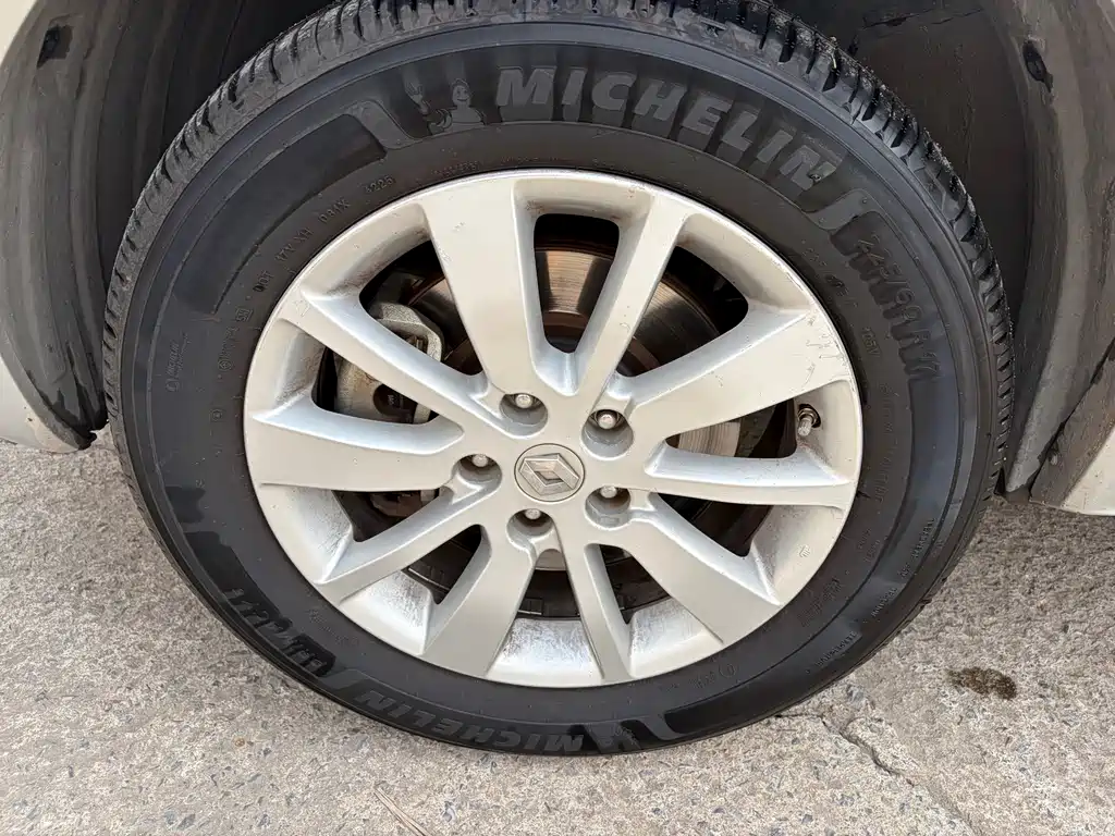 Renault Koleos (Import) — миниатюра 12