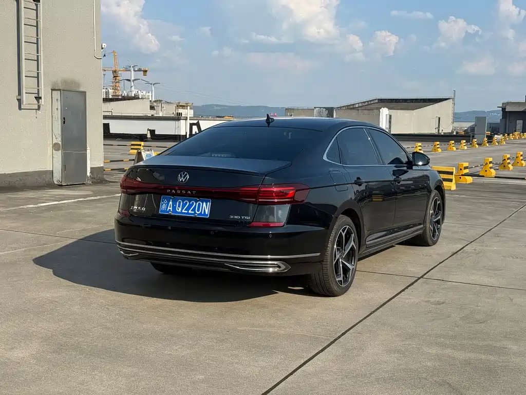 Volkswagen Passat — миниатюра 5