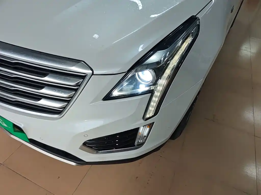 Cadillac XT5 — миниатюра 24