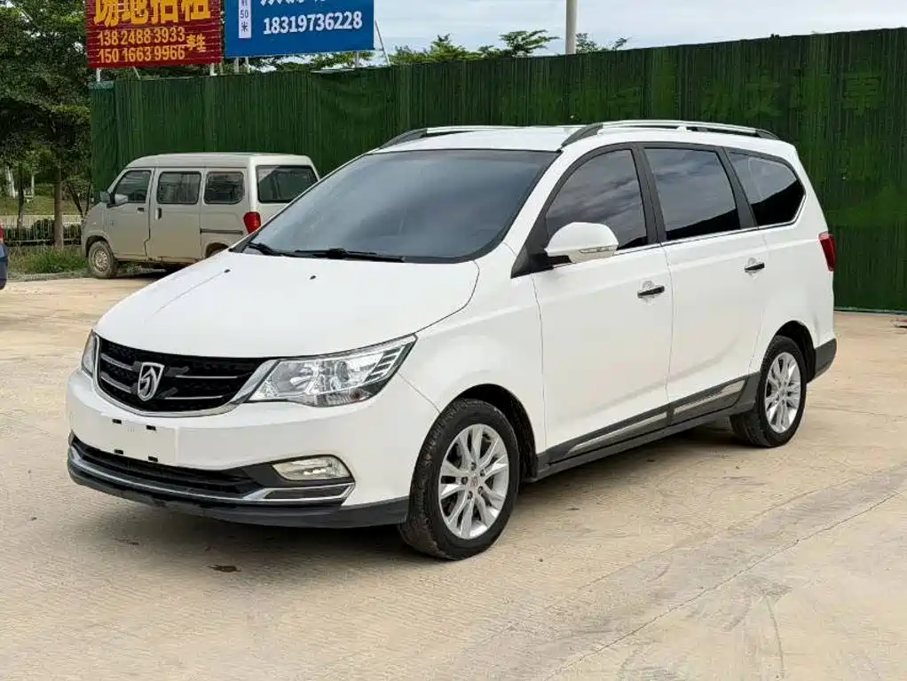 Baojun 730 — миниатюра 2