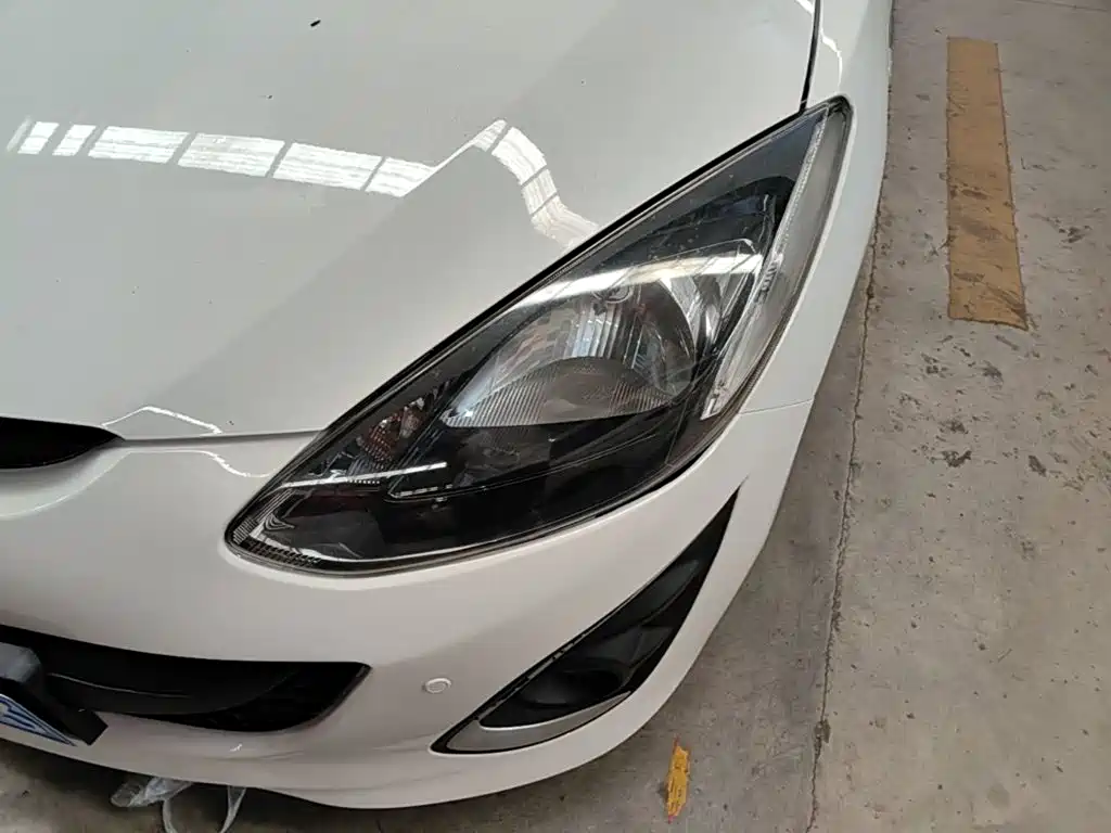 Mazda 2 — миниатюра 24