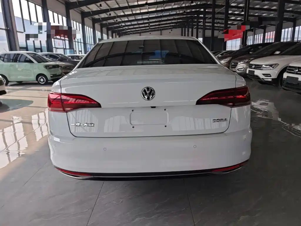 Volkswagen Bora — миниатюра 6