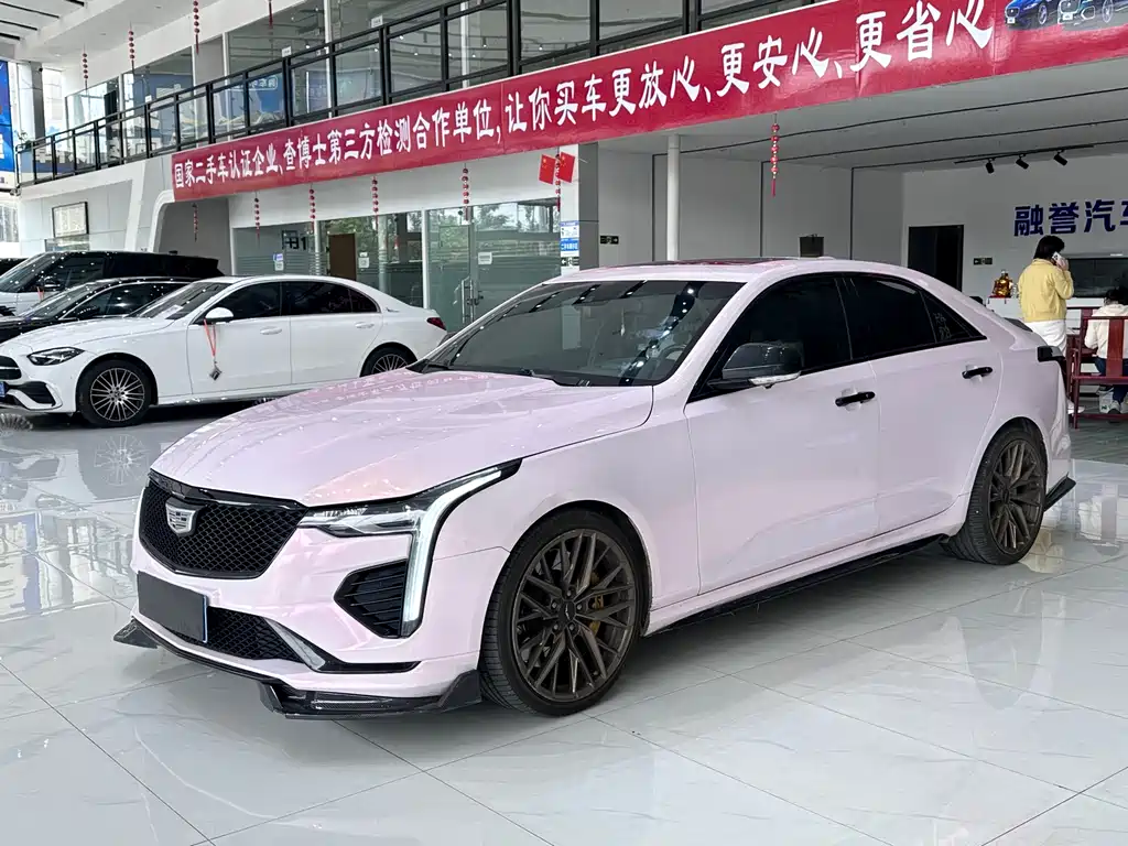 Cadillac CT4 2020