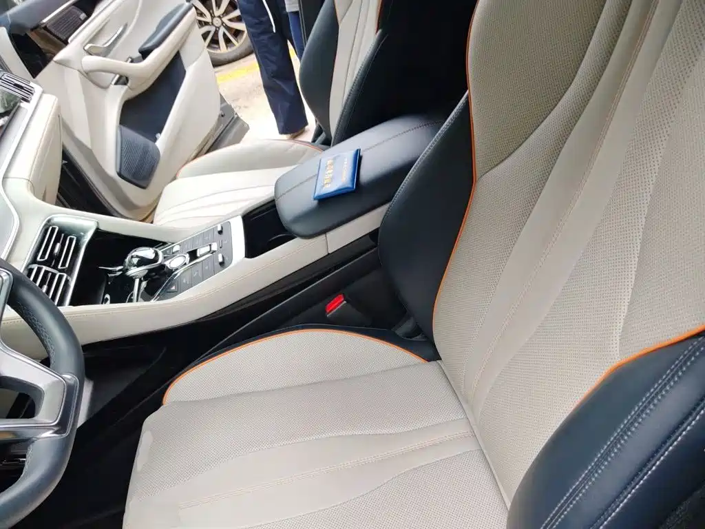 BYD PLUS New Energy — миниатюра 16