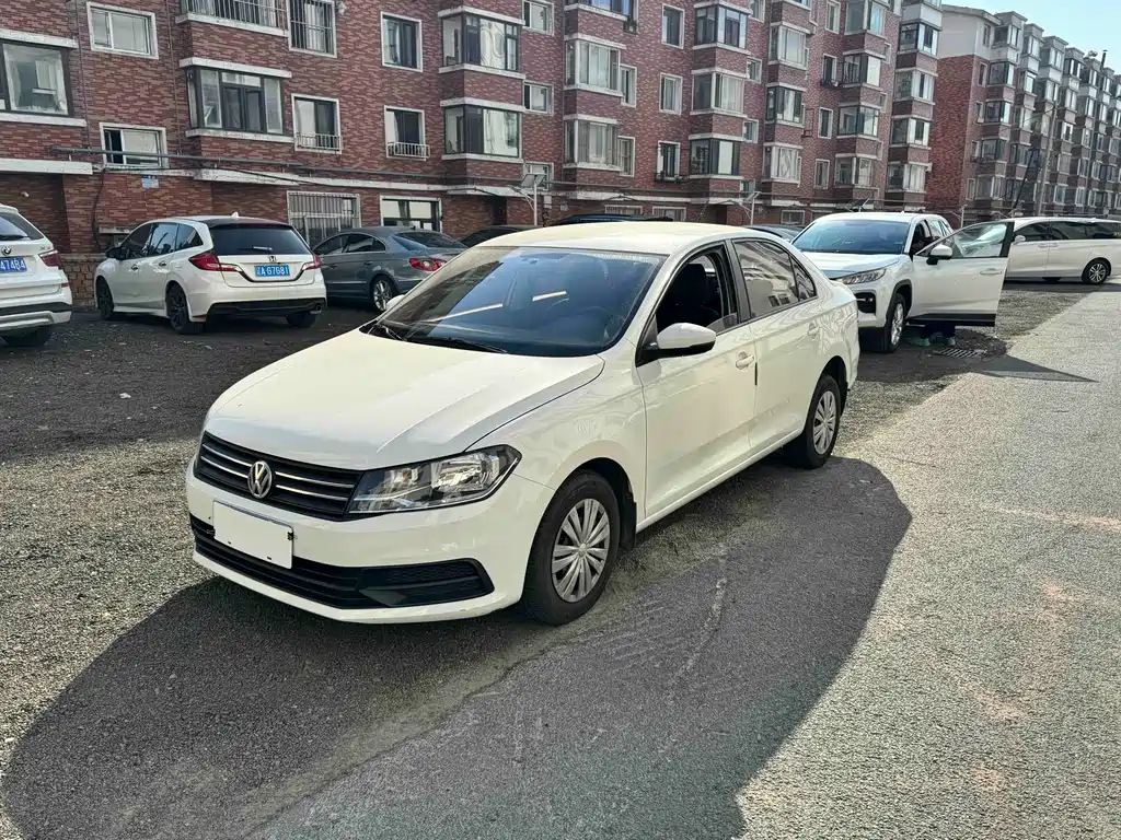 Volkswagen Santana — миниатюра 3