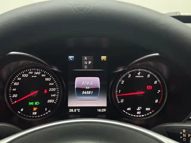 Mercedes-Benz C-Class — миниатюра 8