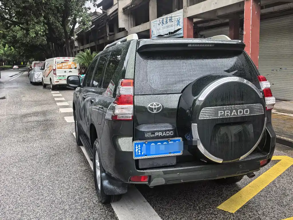 Toyota Prado (Import) — миниатюра 4