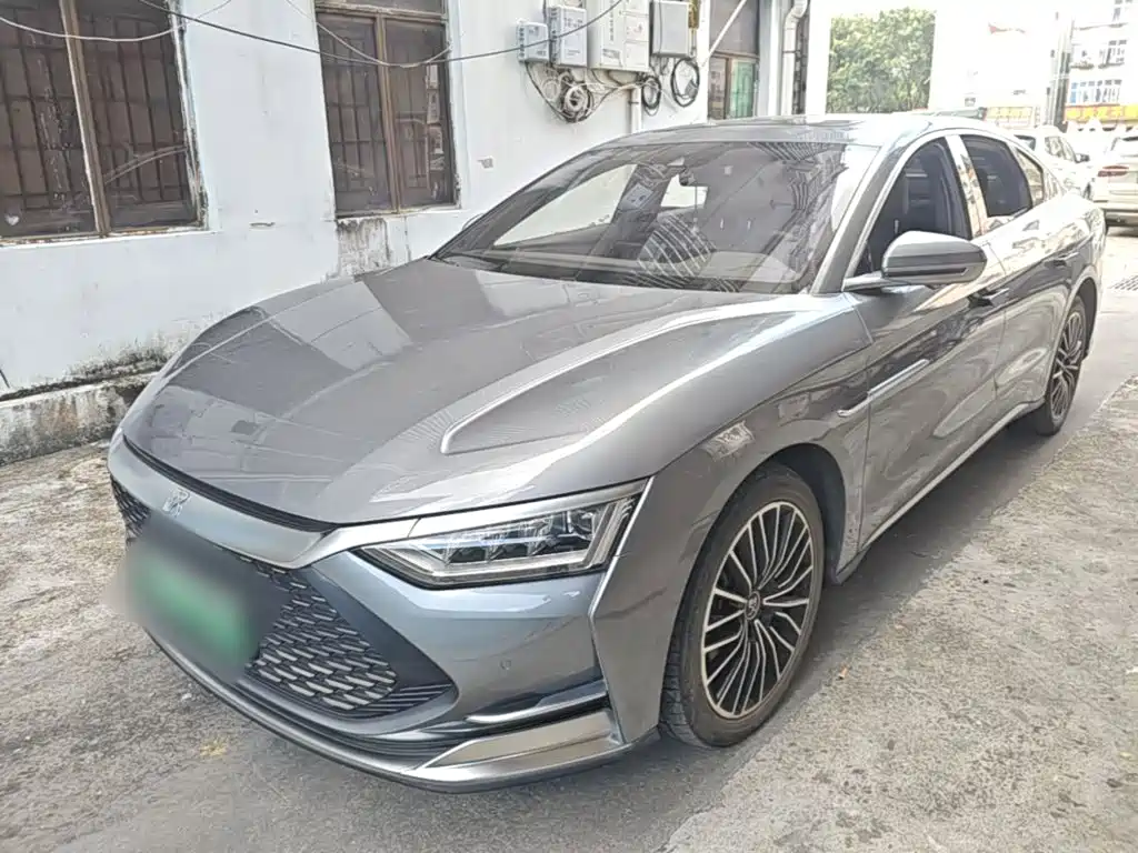 BYD Han — миниатюра 2