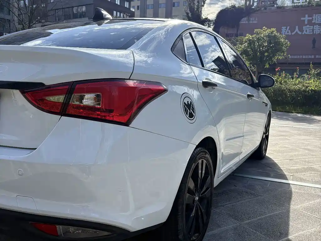Chery Arrizo 5 — миниатюра 8