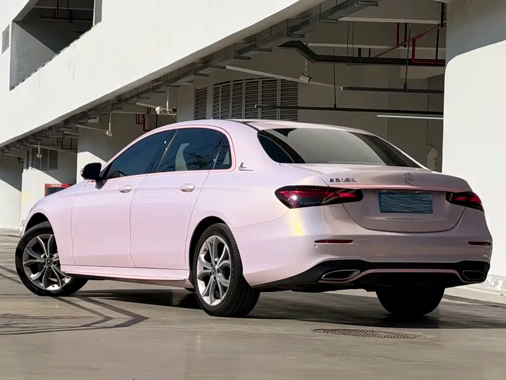 Mercedes-Benz E-Class — миниатюра 4