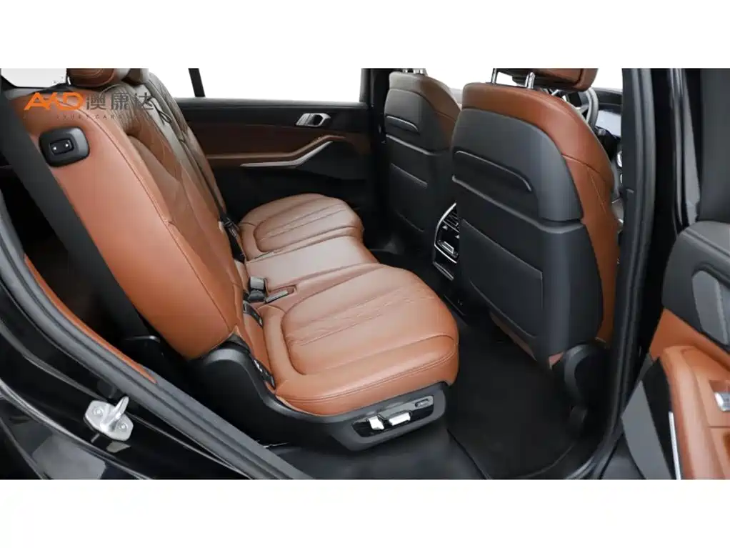 BMW X7 — миниатюра 8