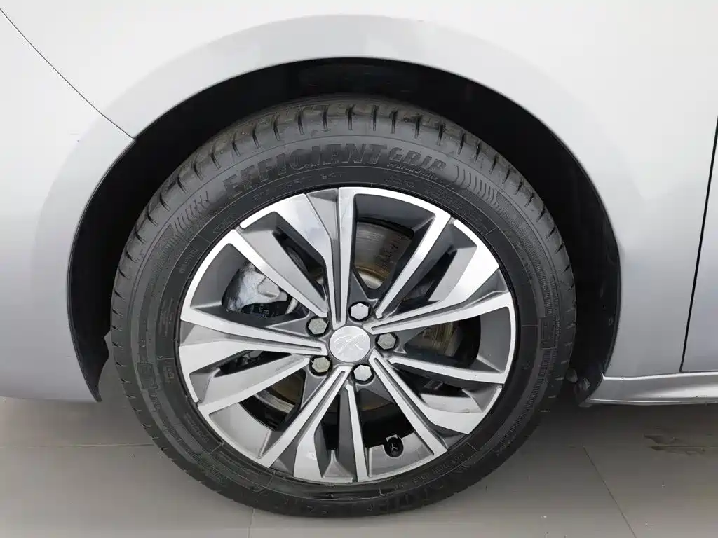 Peugeot 508 — миниатюра 17