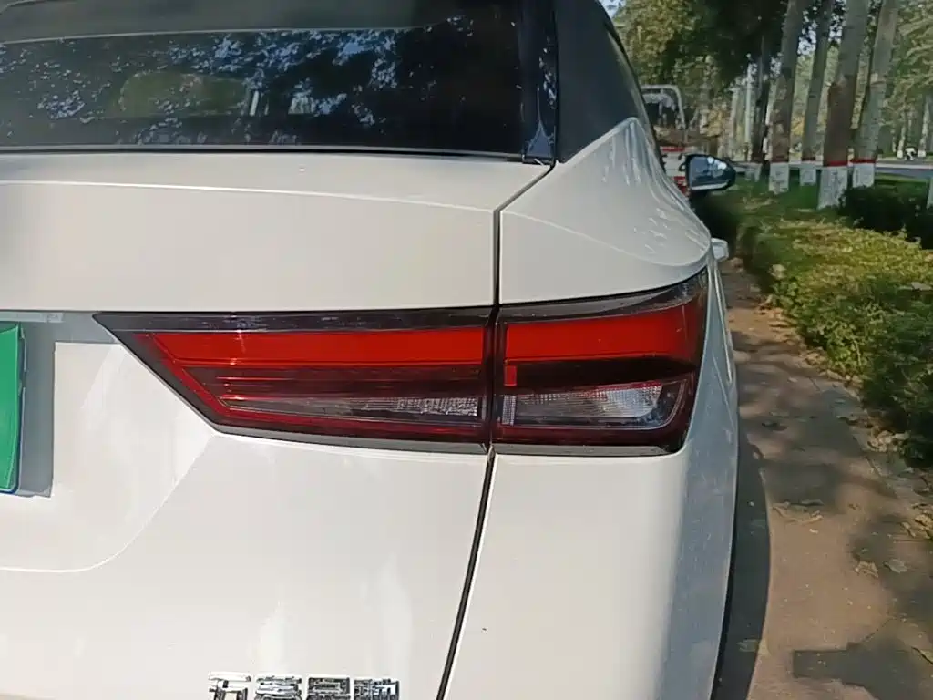 Wuling Xingchi — миниатюра 8