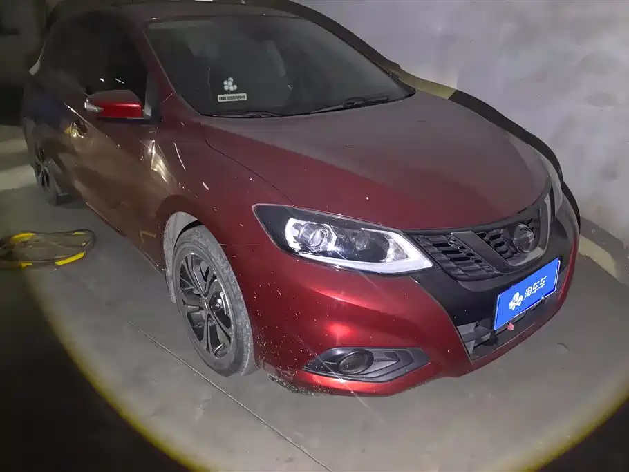 Nissan Tiida 2019