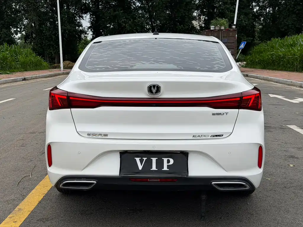 Changan Eado — миниатюра 15