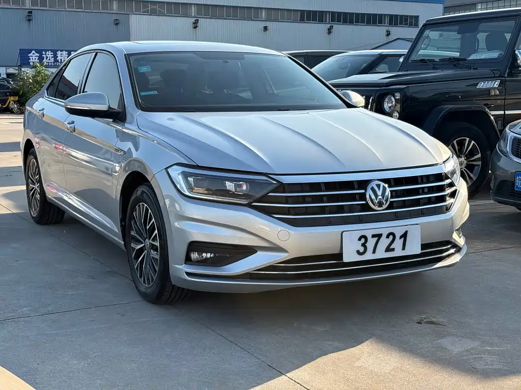 Volkswagen Sagitar — миниатюра 3