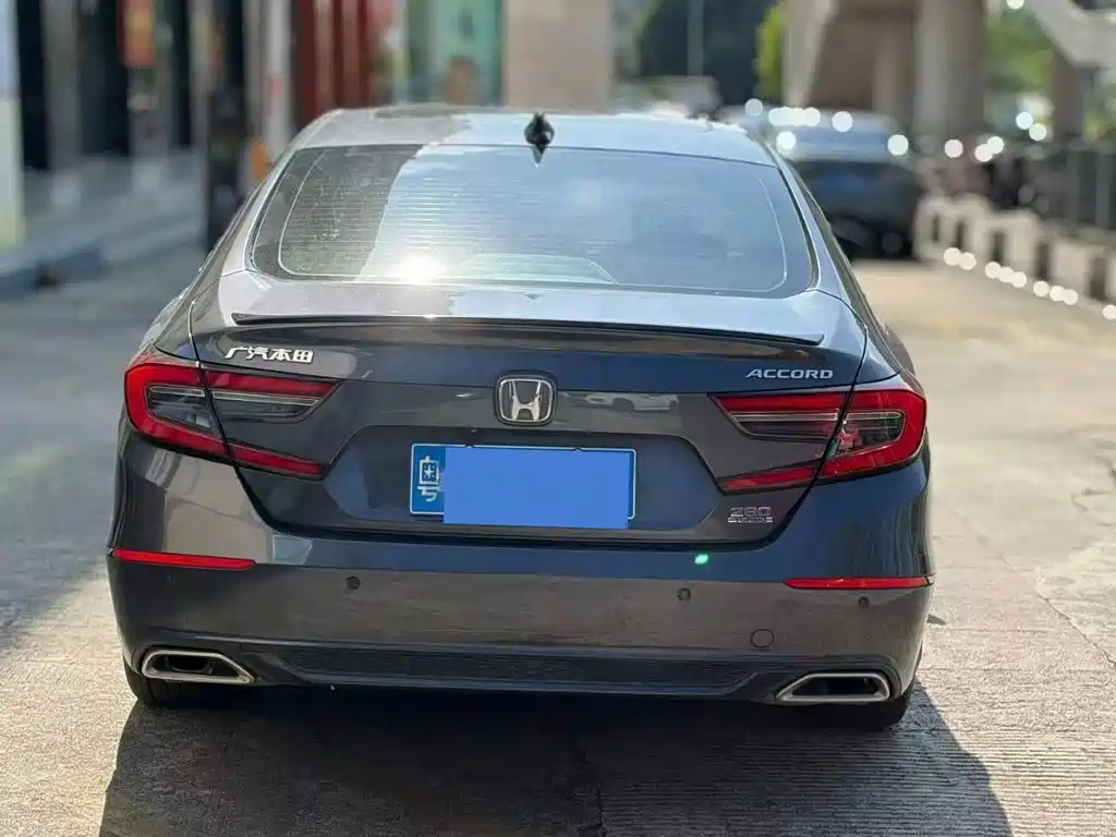 Honda Accord — миниатюра 5