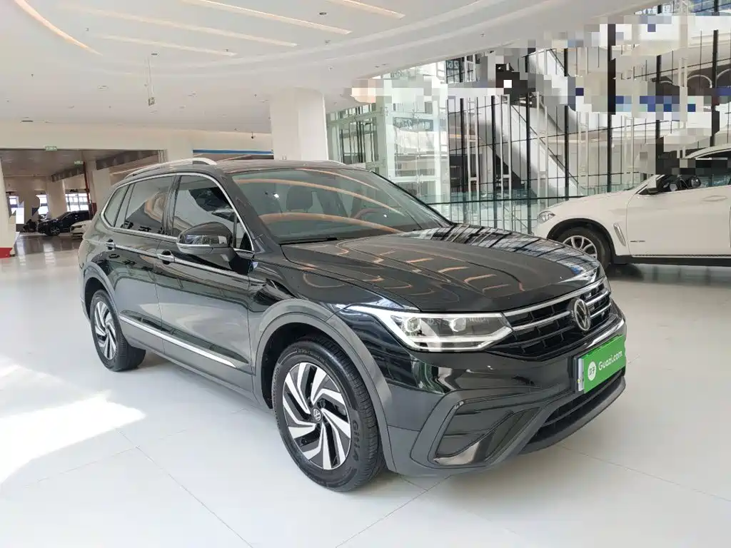 Volkswagen Tiguan L — миниатюра 4
