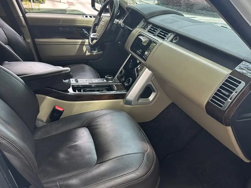 Land Rover Range Rover — миниатюра 11
