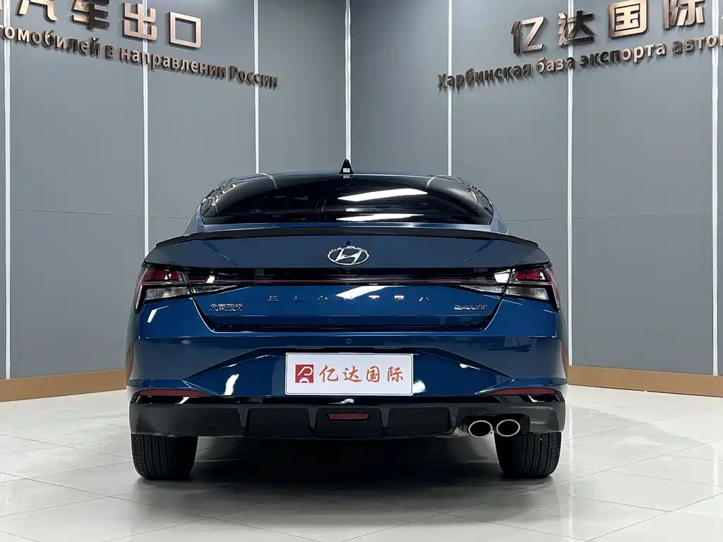 Hyundai Elantra — миниатюра 2