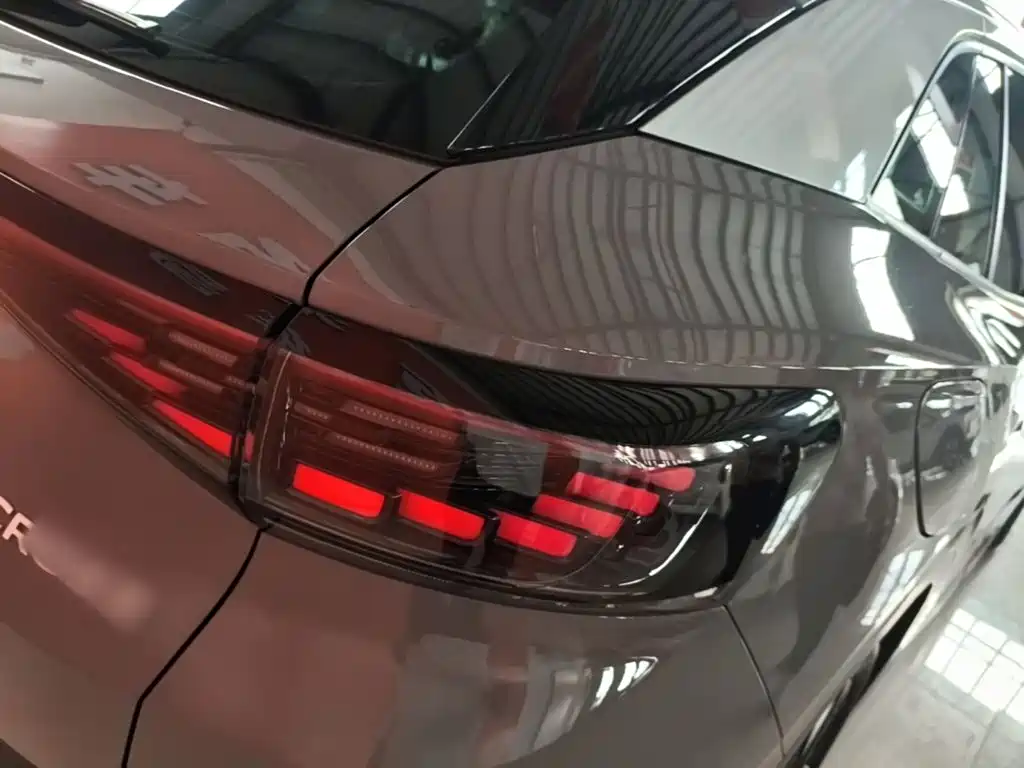 Volkswagen ID.4 Crozz — миниатюра 8