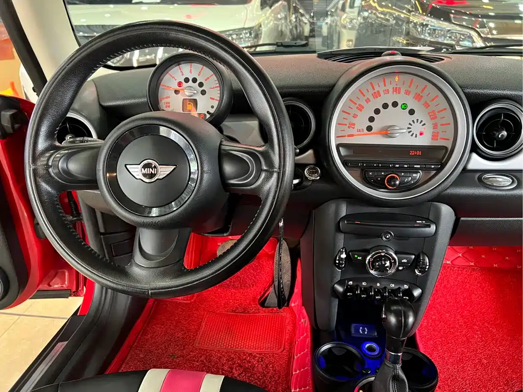 MINI Mini Clubman — миниатюра 14